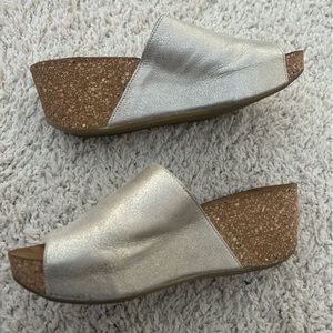 Donald J Pliner Sandals